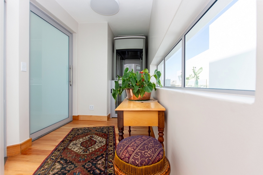 5 Bedroom Property for Sale in Paradise Beach Western Cape